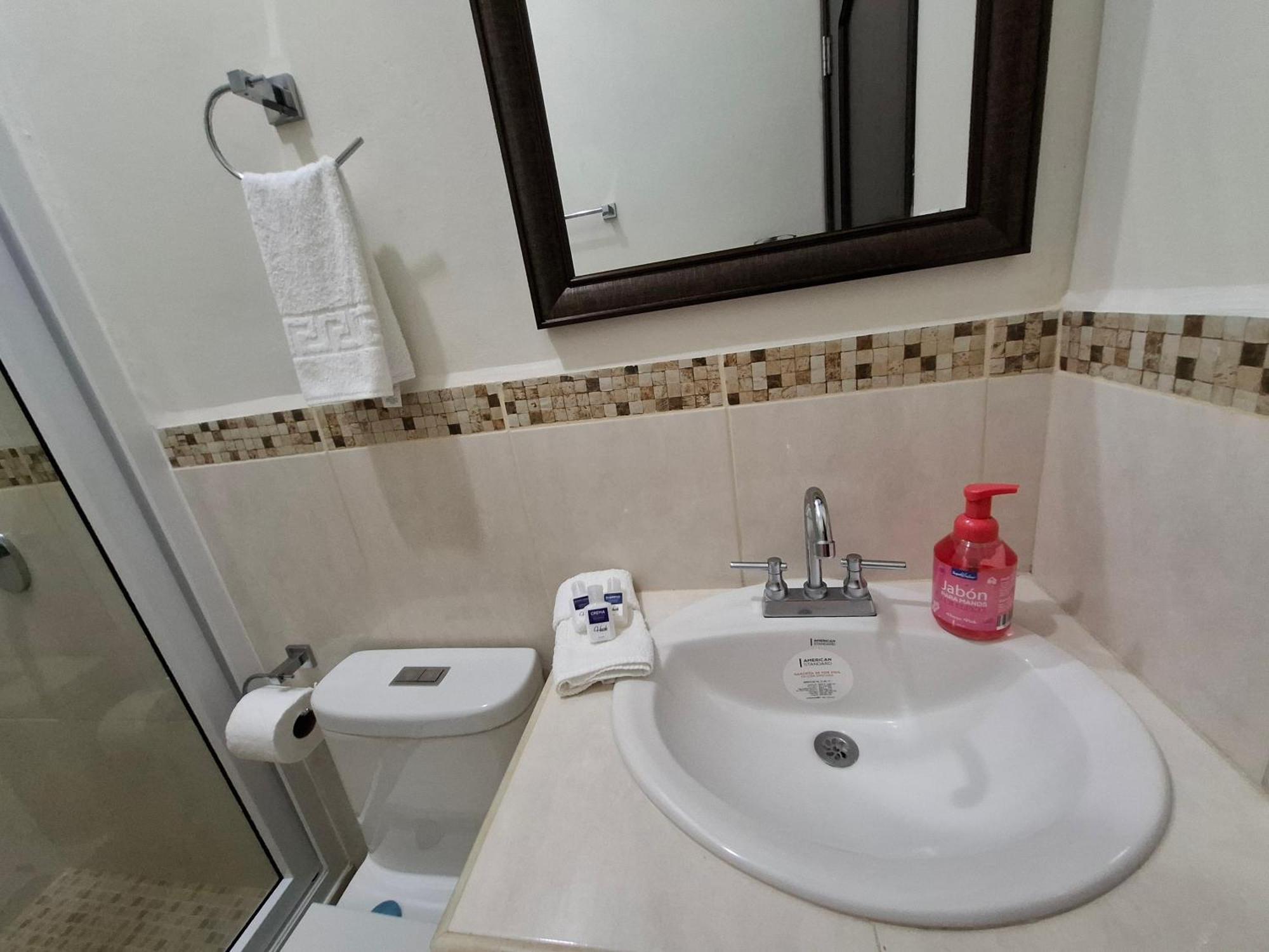 Maho'S Apartamentos เตลา ภายนอก รูปภาพ